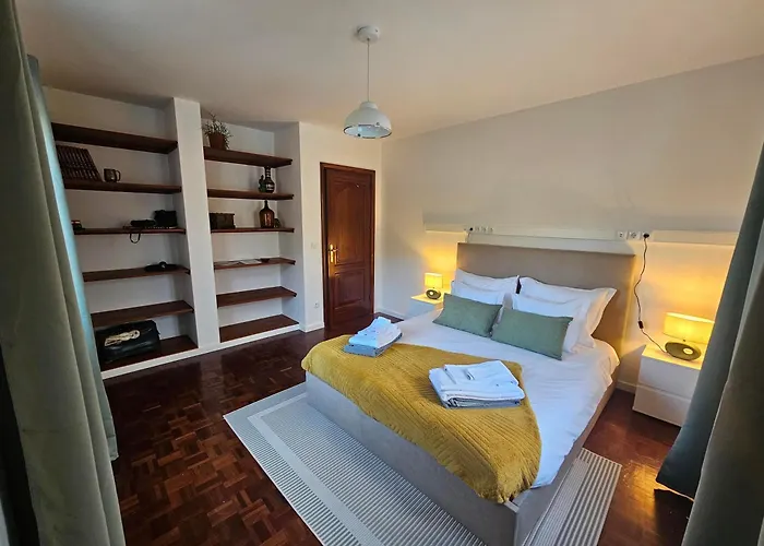 A Casa Do Comandante - Piscina E Jardim * Lagoa (Azores)