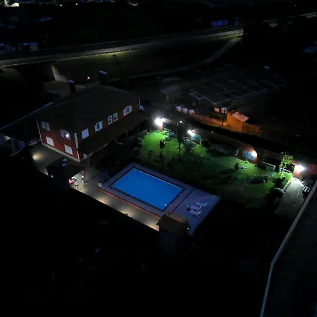 A Casa Do Comandante - Piscina E Jardim