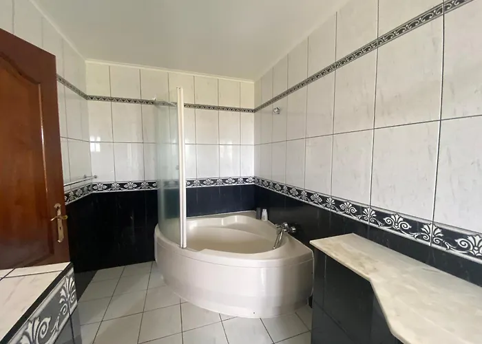 A Casa Do Comandante - Piscina E Jardim 招待所 *